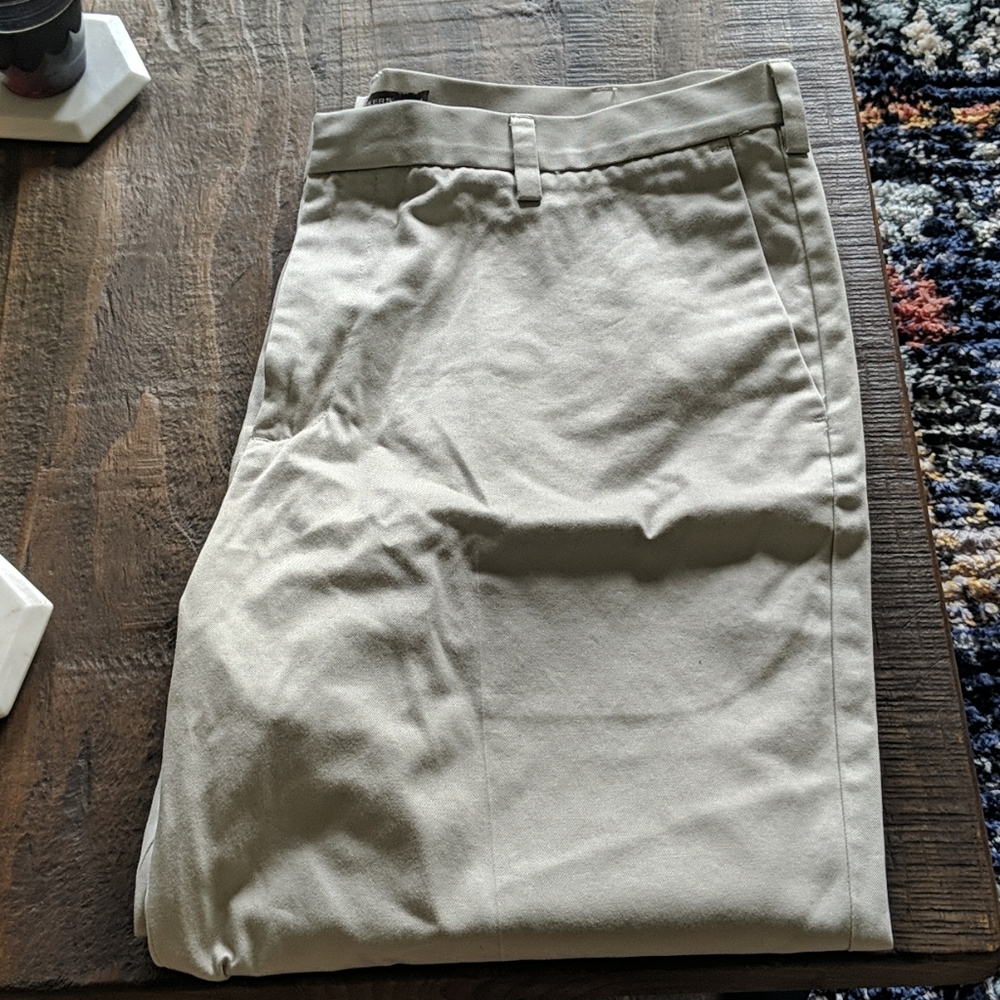 D3 Chinos
